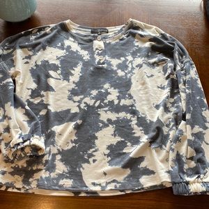 Sweatshirt. Lightweight. Women XL